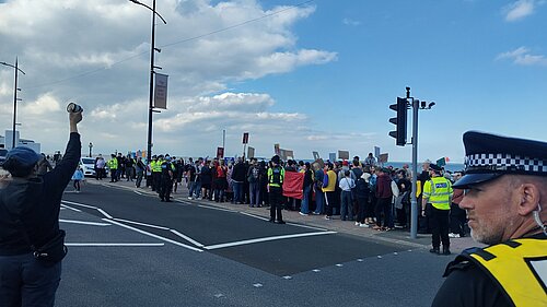 Anti-UKIP protesters outnumber UKIP 50 to 1
